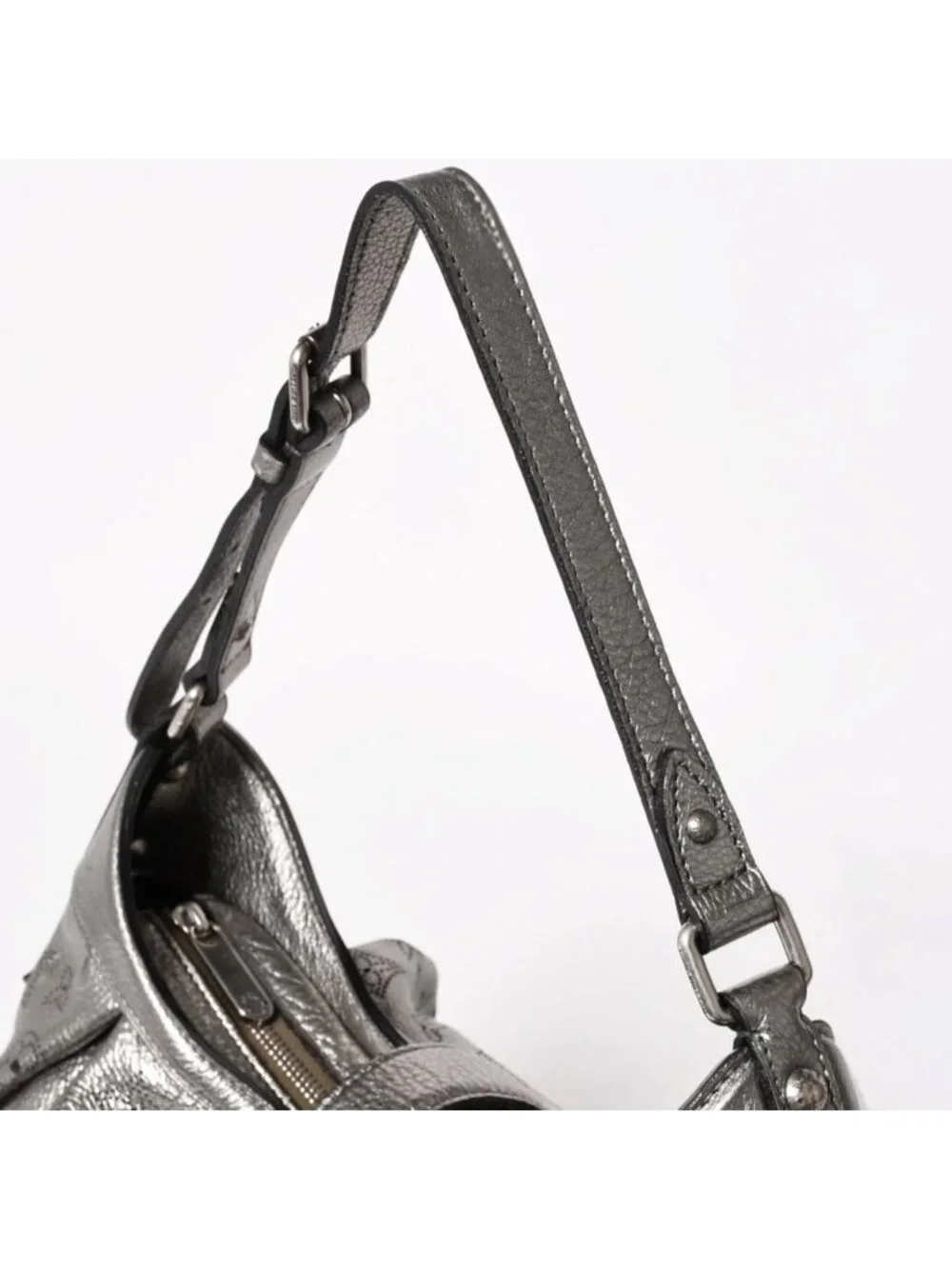 Louis Vuitton Mahina XS Shoulder Bag Argent Metallic Silver